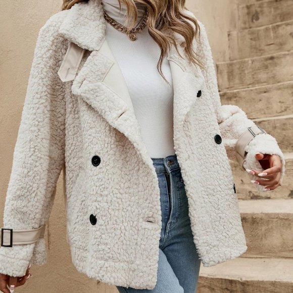 Beige  faux fur button front Teddy Coat - Picture 4 of 4